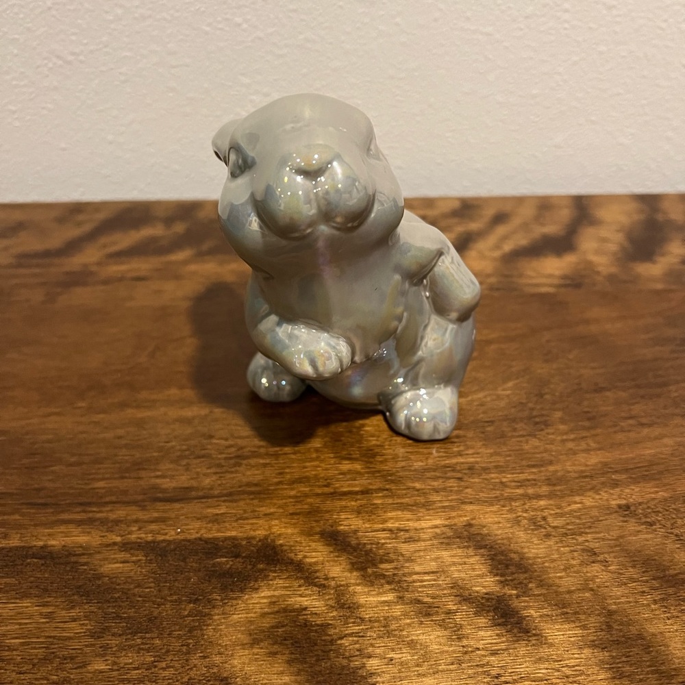 5/$20 Gray ceramic bunny rabbit Bin L